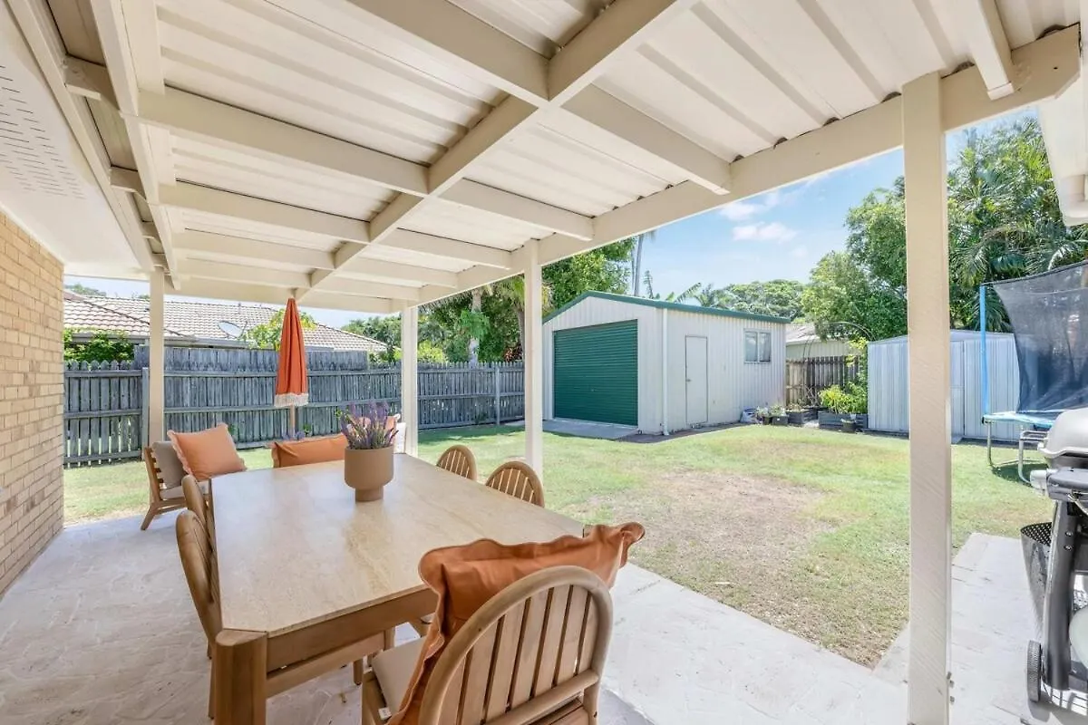 Urban Getaway Bargara Central 0*,