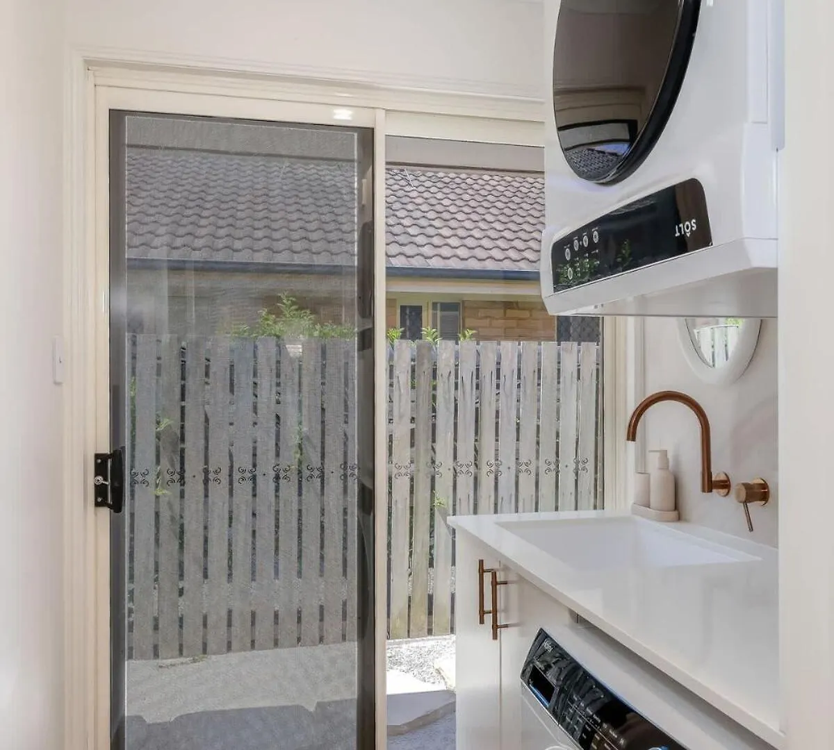 Urban Getaway Bargara Central Holiday home