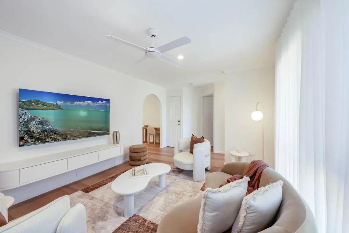 Urban Getaway Bargara Central 0*,
