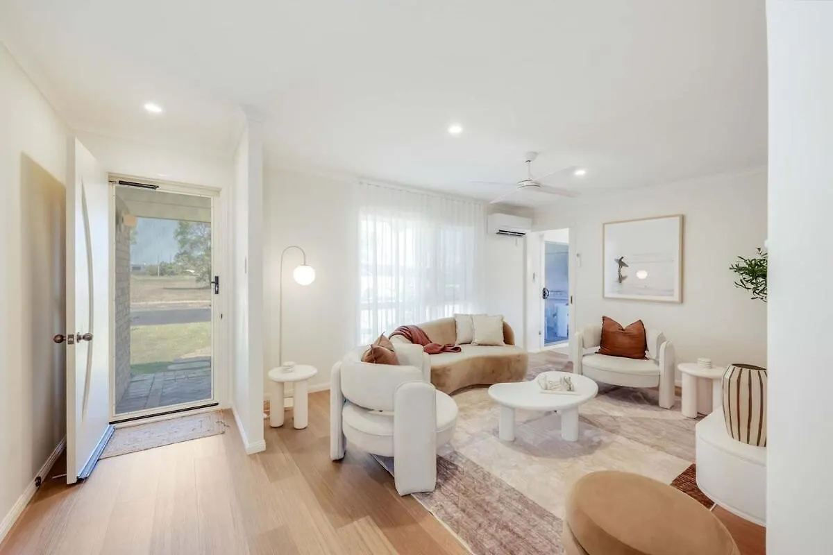 Urban Getaway Bargara Central Holiday home