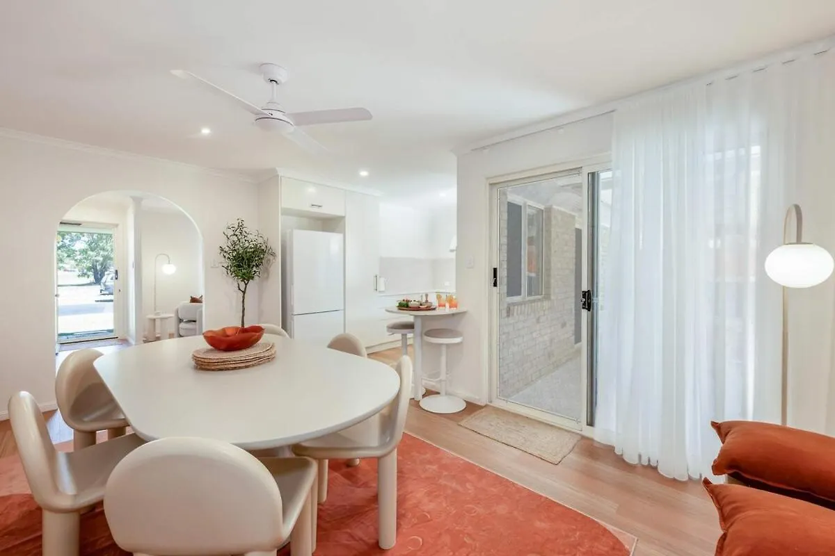 Holiday home Urban Getaway Bargara Central Australia
